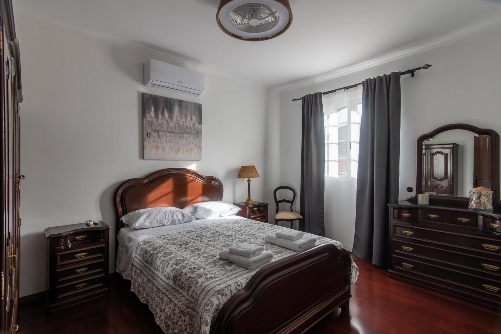 Peaceful Retreat Villa Mosteiros  Bagian luar foto